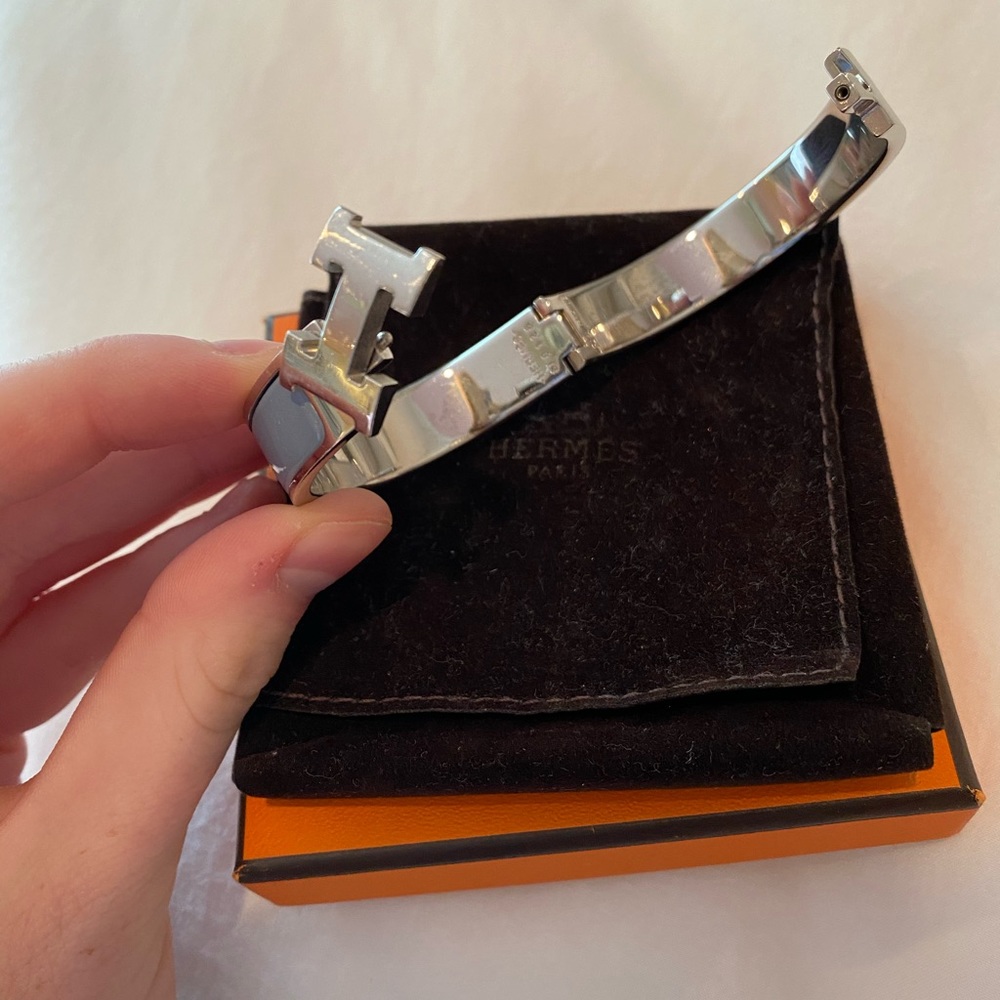 RARE Hermès Clic Clac H Bracelet Palladie Gris - Picture 3 of 5